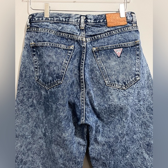 Vintage GUESS Wide Leg Acid Wash Jeans Size 29 Button Fly - Picture 6 of 12